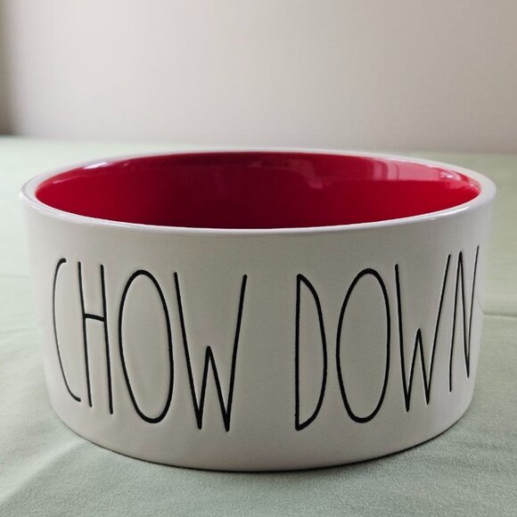 6" Rae Dunn Chow Down Pet Bowl Dish White/Cream & Red Color Medium Size - Picture 1 of 9